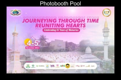 Gontor Putri Backdrop Reuni Desain Vector